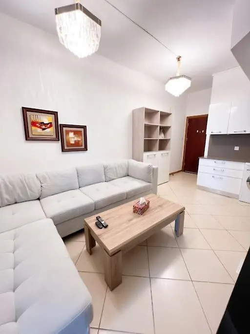 Cozy One Bed Apt D2 1416 Dubai